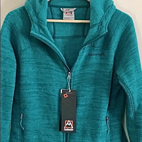 Avalanche Jackets & Blazers - 🦋Host Pick🦋 Avalanche Zion Hooded Knit Jacket